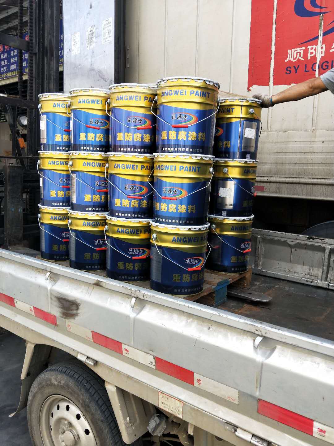 氟碳漆發(fā)貨